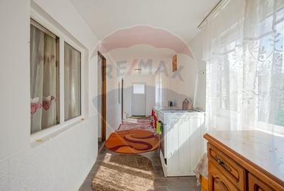 Casă cu 3 camere cu Teren 360 Mp în Sânpetru - 5