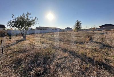 Teren de 992 mp, în Cârcea - 2