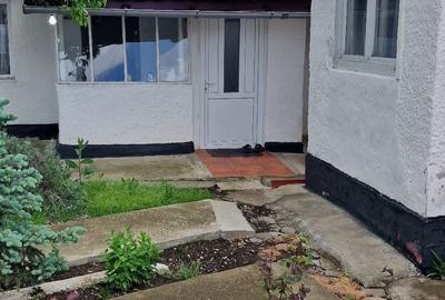 Casă cu 4 camere în Călinești - 3