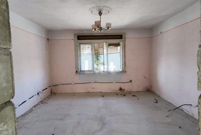 Casă cu 5 camere cu Canalizare în Gării - 6