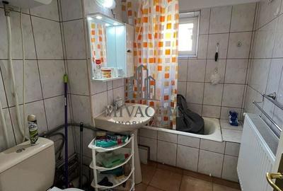 Apartament cu 2 camere decomandat în Central - 2