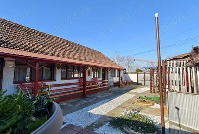 Casă cu 3 camere cu Teren 905 Mp în Sânnicolau Mic - 9