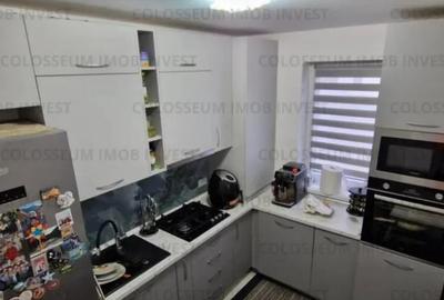 Apartament cu 2 camere decomandat în Tractorul - 4