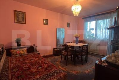 Apartament de vanzare, cu 3 camere, 56,30 mp, balcon,  Turda Micro 1 - 2