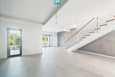 Duplex modern cu garaj, în Giarmata