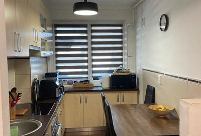 Apartament cu 3 camere, Str. Liberta?ii - 2