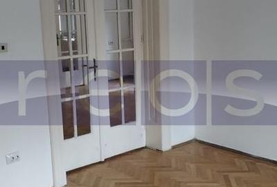 Casă individuală cu 4 camere cu Canalizare în Floreasca - 9