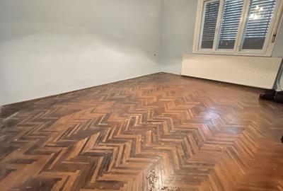 Casă individuală cu 4 camere cu Canalizare în Mehala - 8