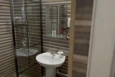 Apartament cu 3 camere decomandat în Mangalia - 1