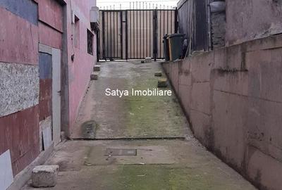 Spațiu comercial, de 385 mp, în Poarta 6 - 7