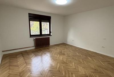 Apartament cu 3 camere decomandat, mobilat în Bogdăneștilor - 24