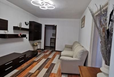 Apartament cu 3 camere semidecomandat, mobilat în Giurgiului - 2