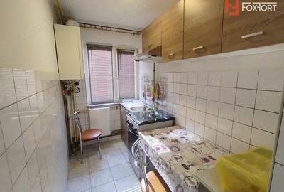 Apartament cu 2 camere semidecomandat în P-ța Doina - 3