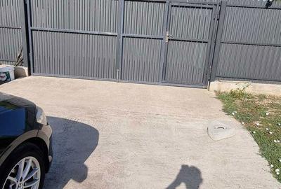 Casă cu 3 camere în Gherghița - 1