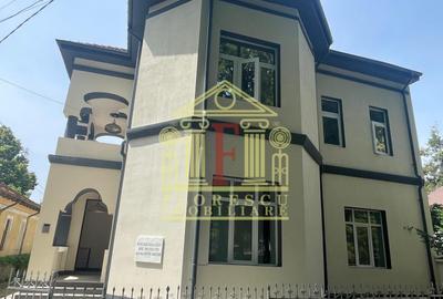 Penthouse cu 3 camere decomandat, mobilat în Copou - 1