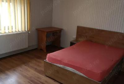 Garsonieră decomandată în Central - 2