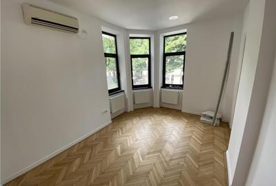 Vila de inchiriat in zona Capitale, office/rezidenta - 3