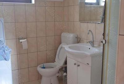 Vila de vacanta cu 7 camere situata in Busteni,semicentral. - 3