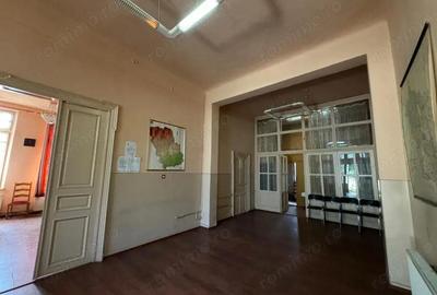 Casa boiereasca Ultracentrala, cu poten?ial comercial deosebit! - 2