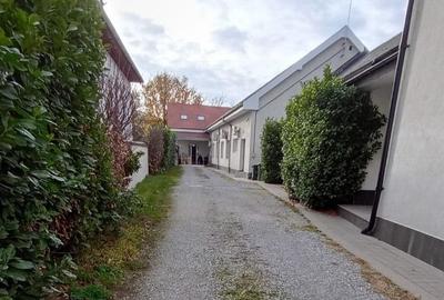 Casă individuală cu 20 camere cu Canalizare în Episcopia Bihorului - 2