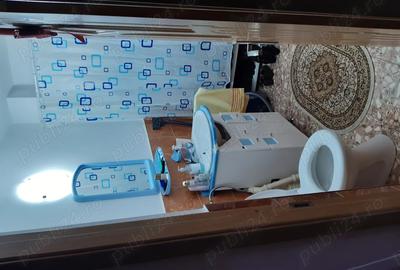 Vand ap.4 in Adjud ,BN. cam.2 bai 2 balcoane 2 ,3 3 cu acoperi? ,pod inchis ?i boxa subsol.. - 2
