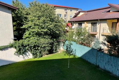 Apartament cu 2 camere decomandat în Berceni