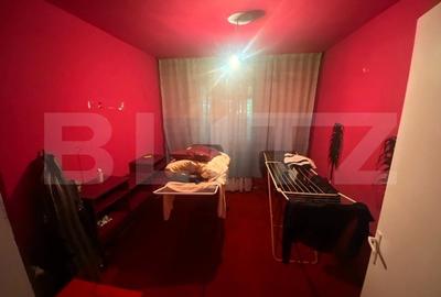 Apartament de 3 camere zona verde Brancoveanu - 99.000EUR - 2