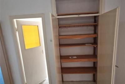 Decomandat 2 camere etaj 3 zona Lipovei Decomandat 2 camere etaj 3 zona Lipovei - 8