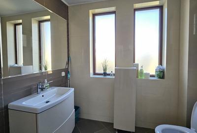 Casă cu 4 camere cu Teren 490 Mp în Central - 13
