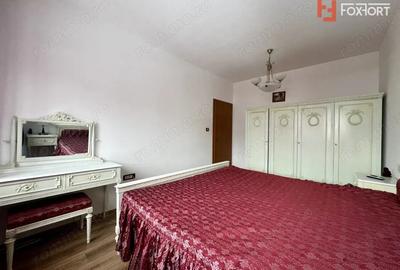 Casă cu 4 camere cu Canalizare în Lunei - 1