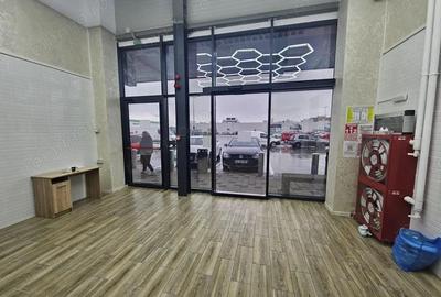 Spațiu comercial, de 56 mp, în Rolast - 13
