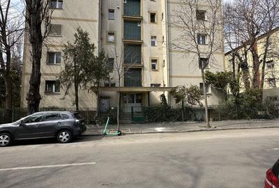 Apartament cu 2 camere decomandat în Domenii - 2