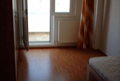 3 camere Racadau-intrare,etaj intermediar,140000 Euro - 5