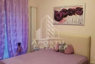 Apartament cu 2 camere, decomandat, centrala proprie, parcare, Giroc - 1