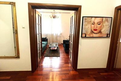 Unirii l 3 Camere l Etaj 1 - 6