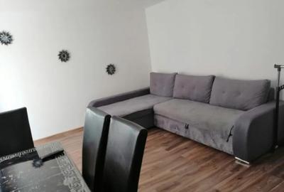Apartament cu 3 camere decomandat în Central - 1