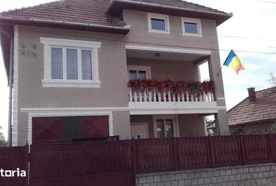 Casă cu 4 camere cu Teren 791 Mp în Bărăbanț - 3