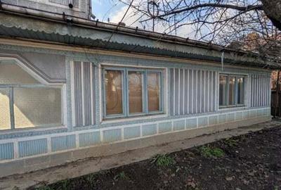 Casă cu 3 camere cu Canalizare în Central - 8