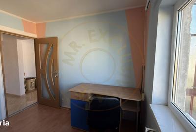 Apartament cu 3 camere decomandat în Central - 8