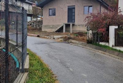 Casă cu 3 camere cu Teren 1128 Mp în Vlădești - 4
