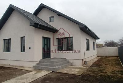 Casa noua de vanzare | Valu lui Traian | Zona C - 2