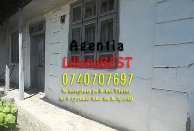 Casă cu Teren 1000 Mp în Central - 1