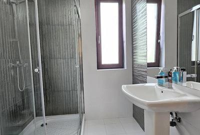 Casă cu Teren 172 Mp în Valea Mare - 18