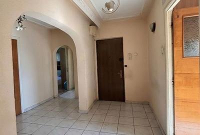 Apartament cu 4 camere decomandat în Doamna Ghica - 11