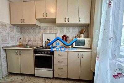 Apartament de inchiriat cu 2 camere, decomandat, 53 mp, zona - 13