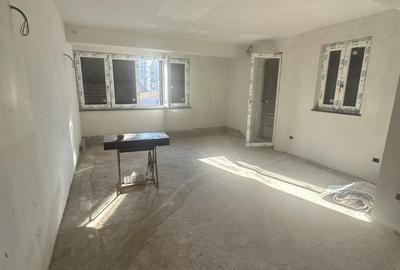 Bucurestii Noi vanzare vila demisol parter mansarda Metrou Jiului - 3