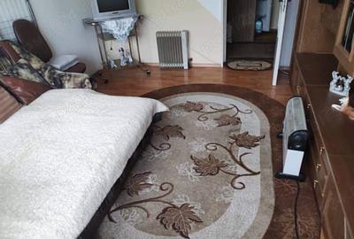 Vand apartament 2 camere - 2