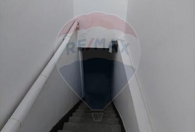 Spatiu comercial / birouri in Moinesti ultracentral de inchiriat - 8