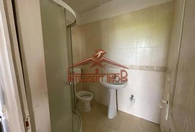 Apartament cu 3 camere semidecomandat în Făgăraș - 20