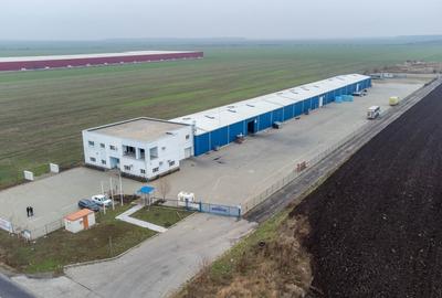 De Inchiriat Spatiu industrial si Birouri 3700 MP Teren 24895MP Sindrilita DN2 - 2